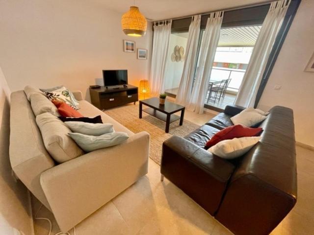 Gatu Premium Racimo, Terraza, Piscina, Aire Ac, Wifi Y Parking " Preferente Mayores De 25 Anos Y Familias " El Puerto de Santa María Eksteriør bilde