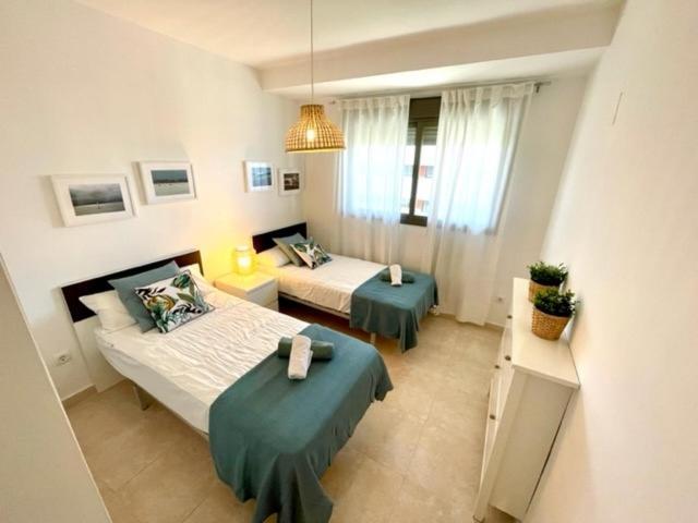 Gatu Premium Racimo, Terraza, Piscina, Aire Ac, Wifi Y Parking " Preferente Mayores De 25 Anos Y Familias " El Puerto de Santa María Eksteriør bilde
